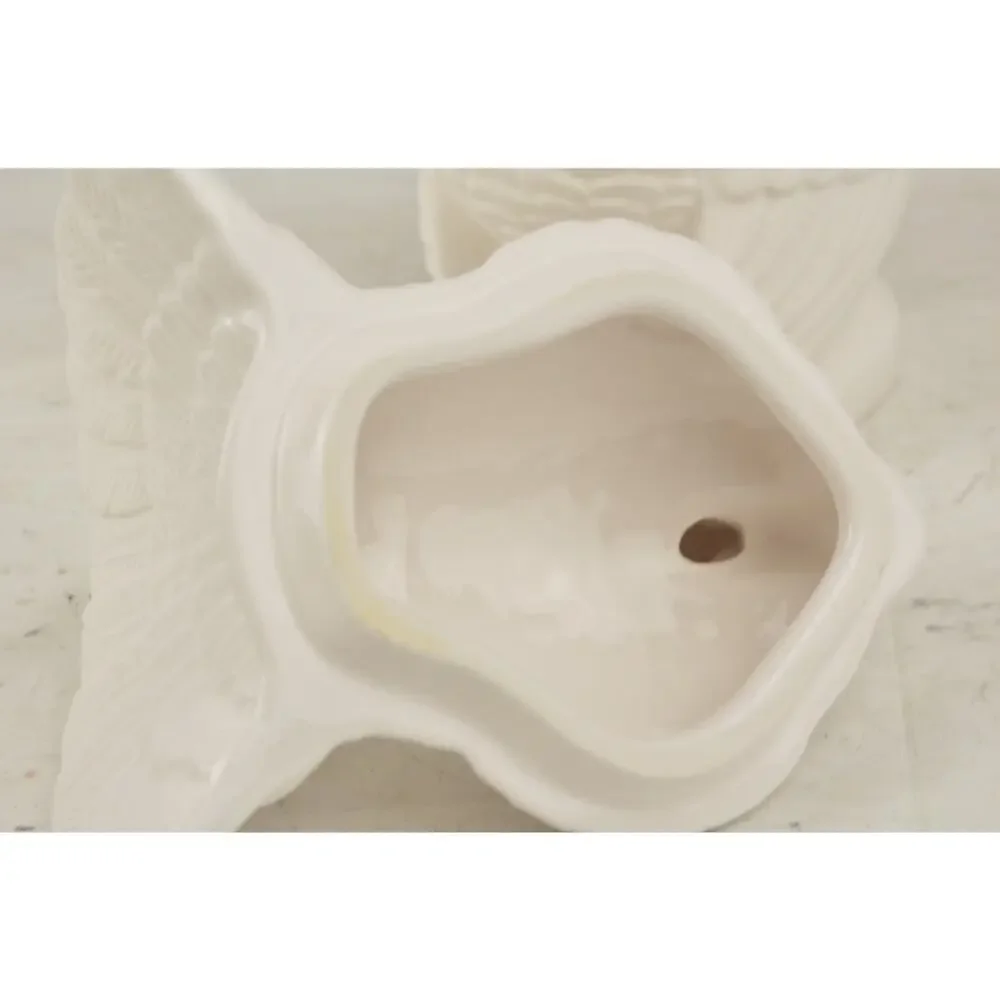 Williams Sonoma White Ceramic Turkey Covered Serving Bowl Tureen Thanksgiving